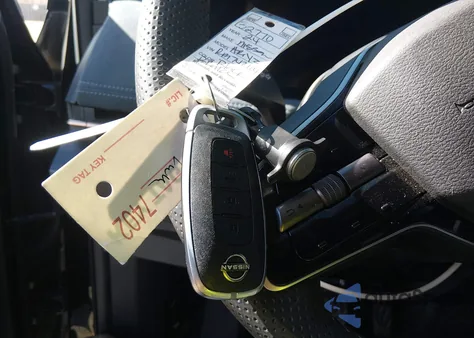 2024 Nissan Ariya Platinum+ z USA, uszkodzony, nr VIN JN1DF0CD6RM742104